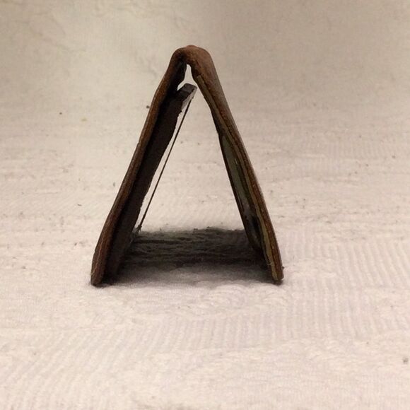 Vintage Brown Leather Embossed Peacock Vanity Mirror Wallet Lucite Comb - Picture 3 of 7